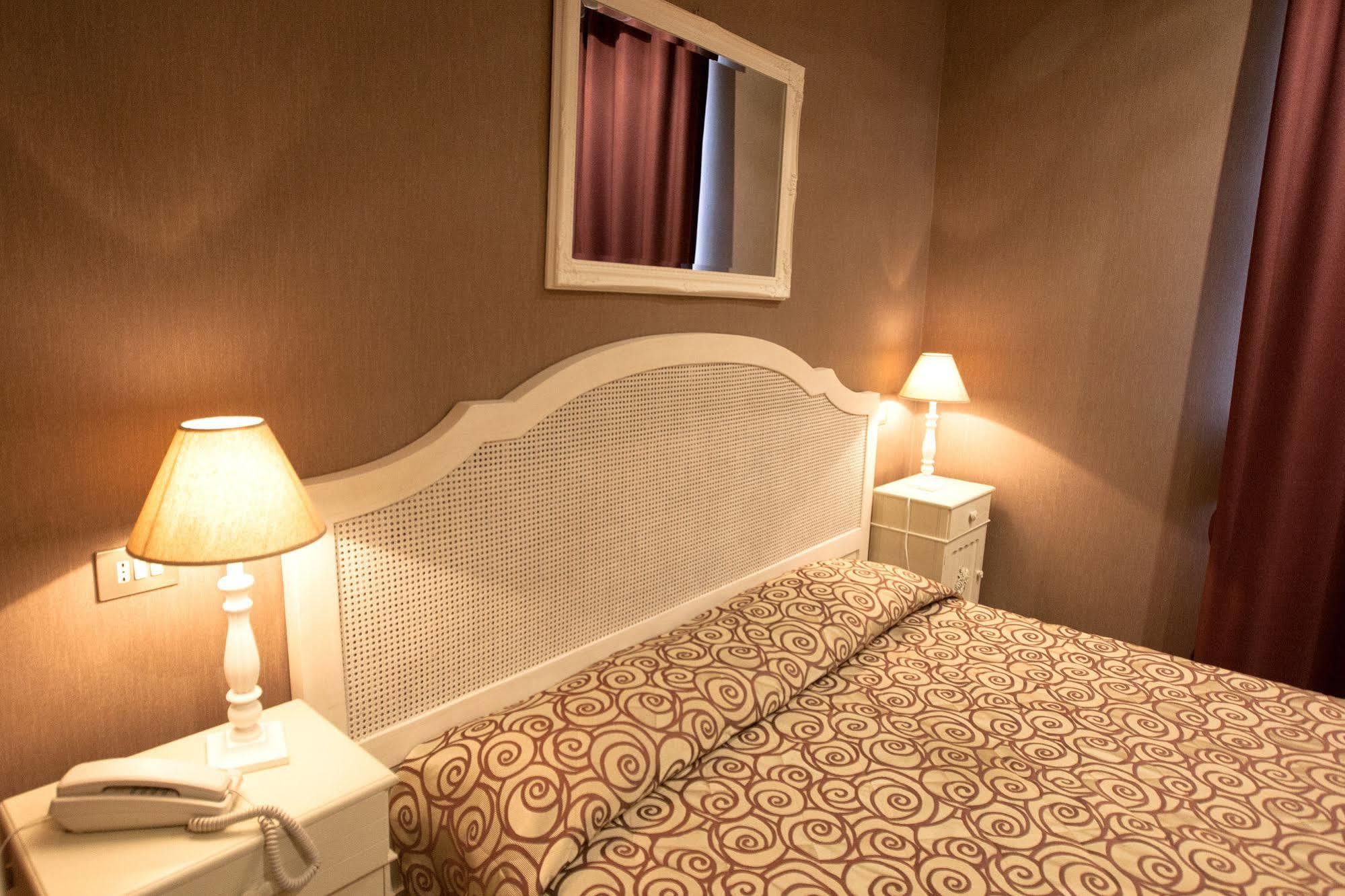 Hotel Gerber Рим Экстерьер фото