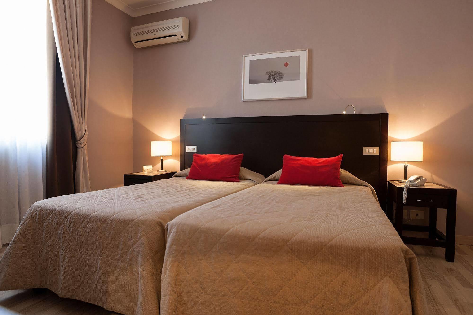 Hotel Gerber Рим Экстерьер фото